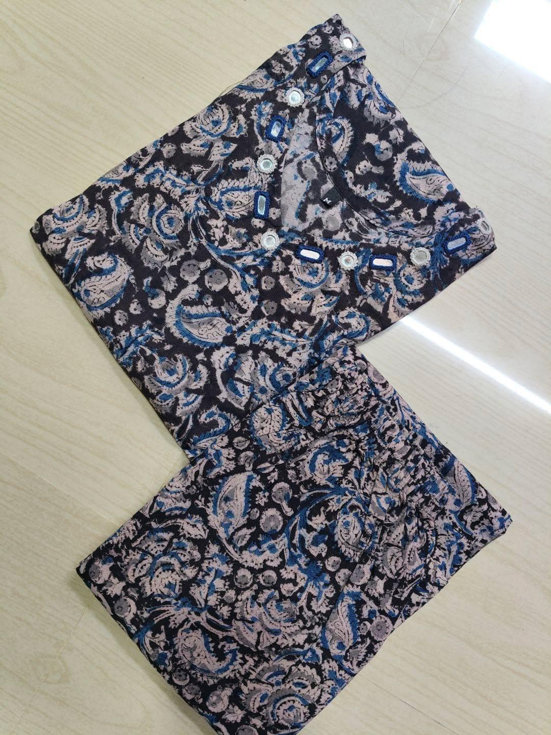 Kalamkari Kurti With Phant  PKA22