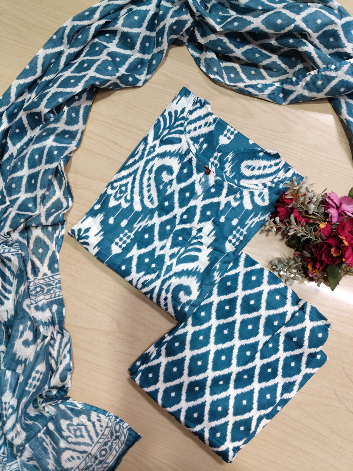 Petals Dupatta Sets  FDS242