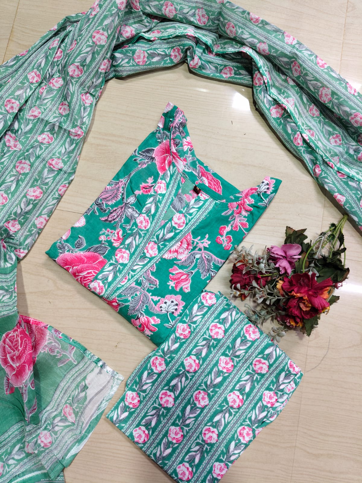 Petals Dupatta Sets  FDS249