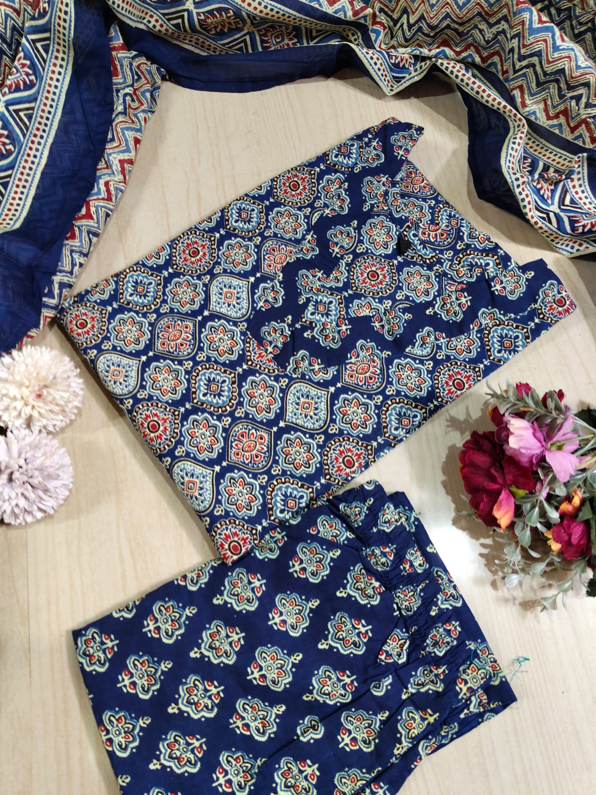 Petals Dupatta Sets - FDS24
