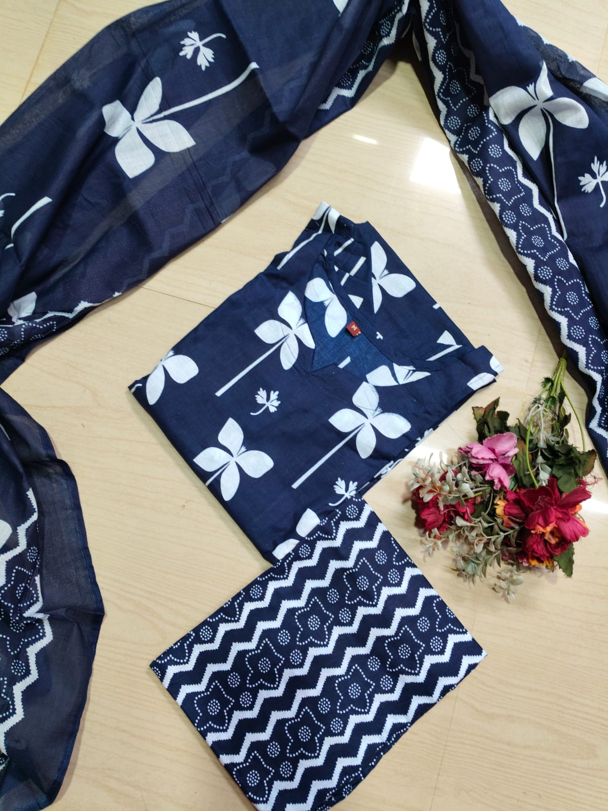 Petals Dupatta Sets  FDS254