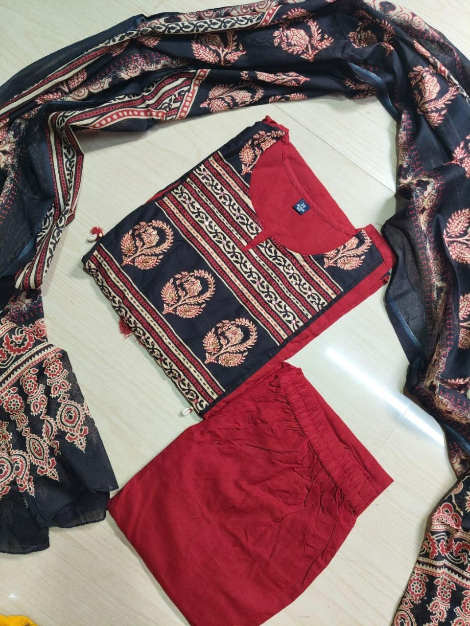 Classic Styles - DDS255