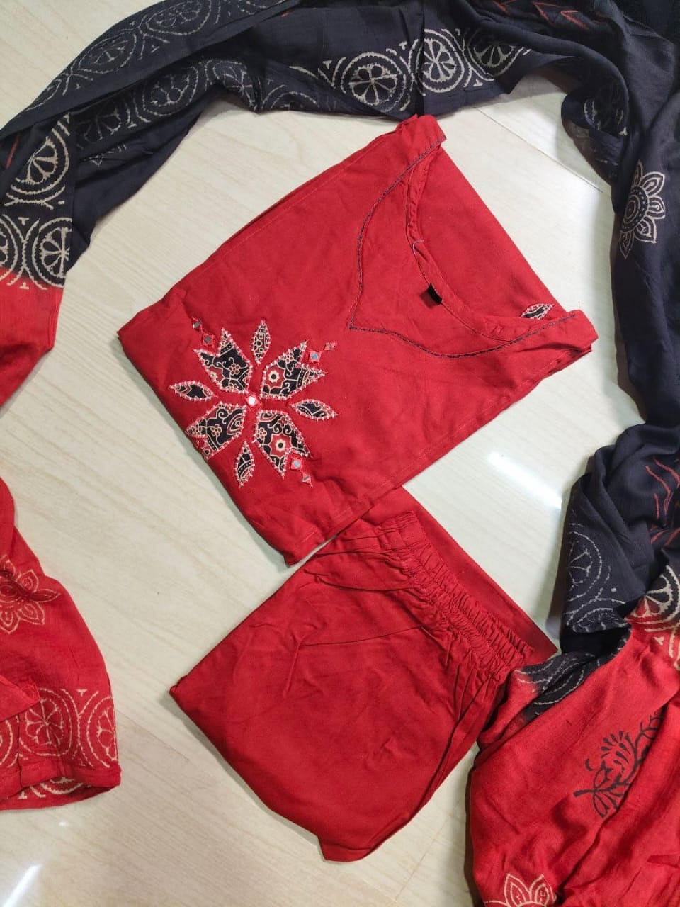 Classic Styles - DDS257
