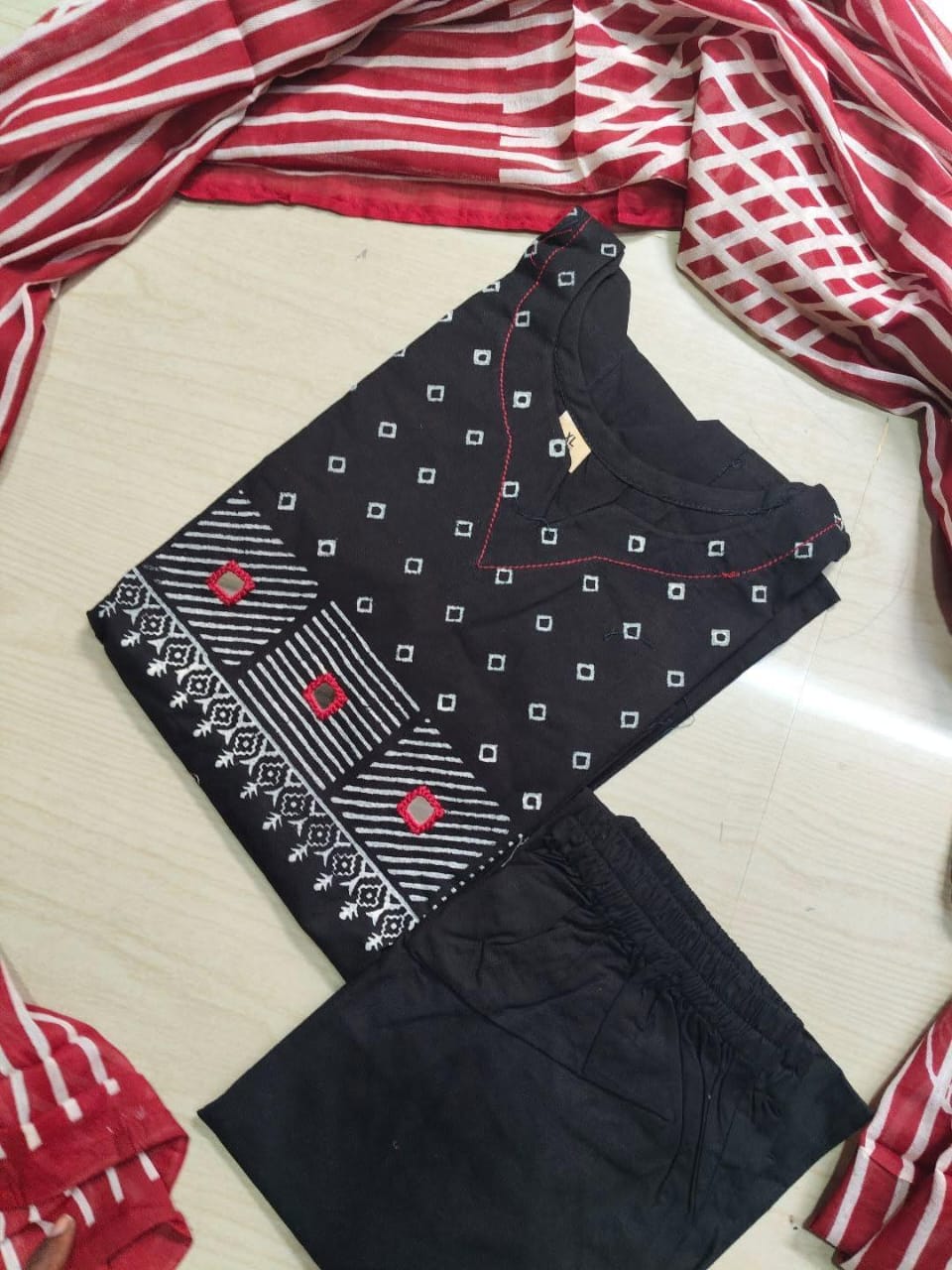 Classic Styles - DDS261