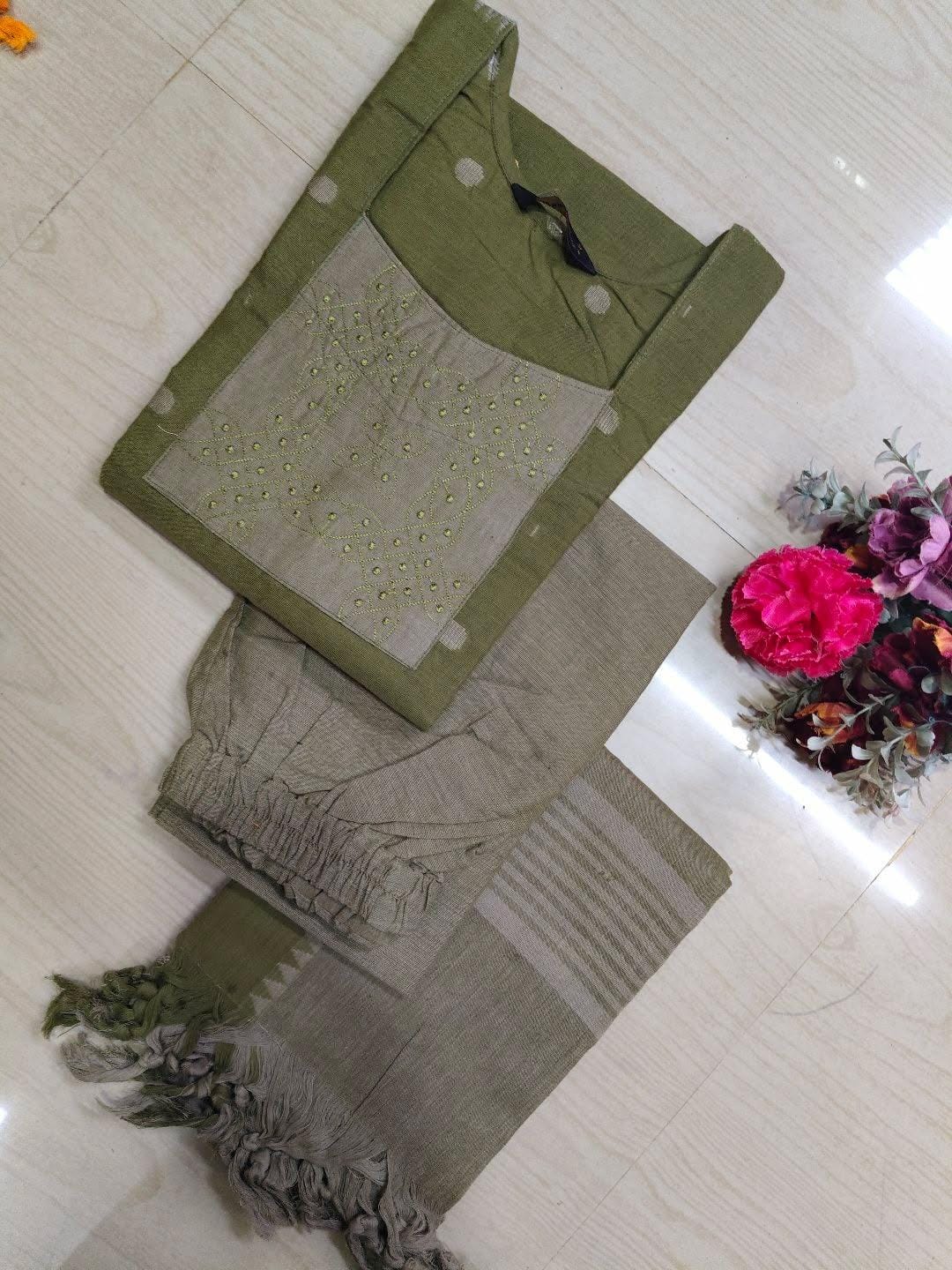 Petals Dupatta Sets  FDS271