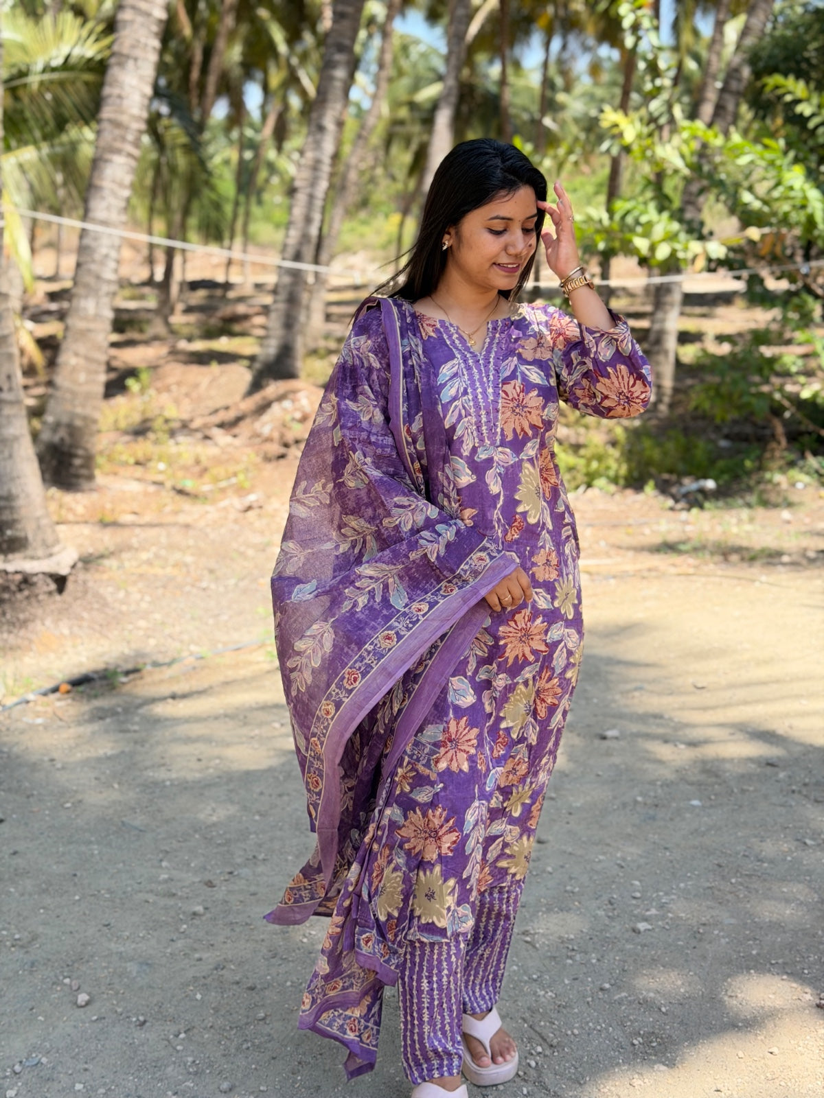 Petals Dupatta Sets  FDS284