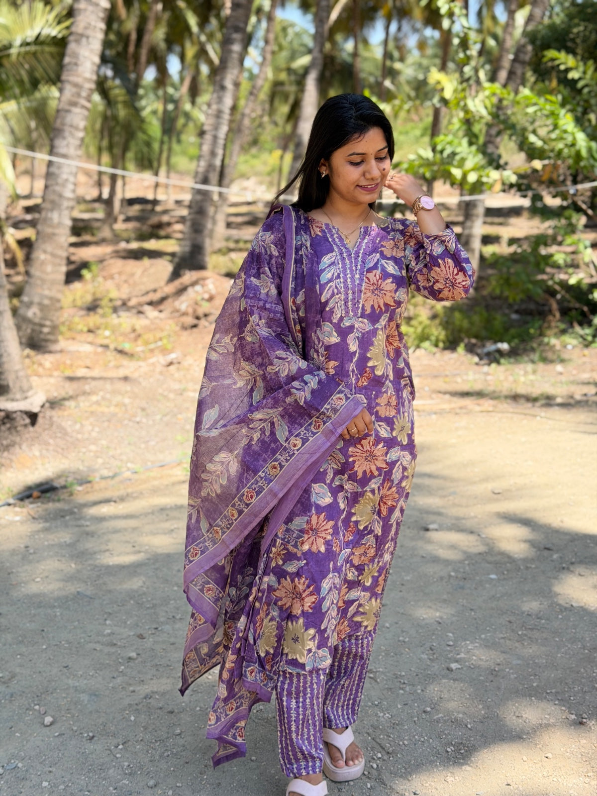 Petals Dupatta Sets  FDS284
