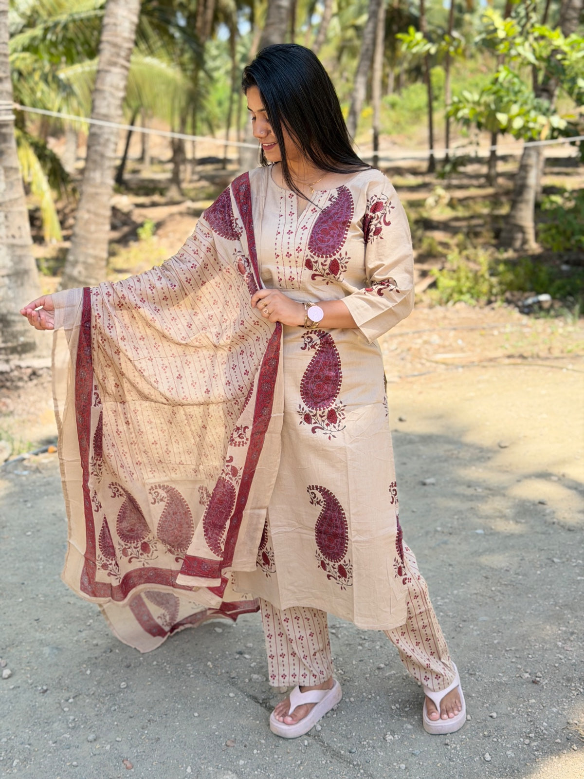 Petals Dupatta Sets  FDS285