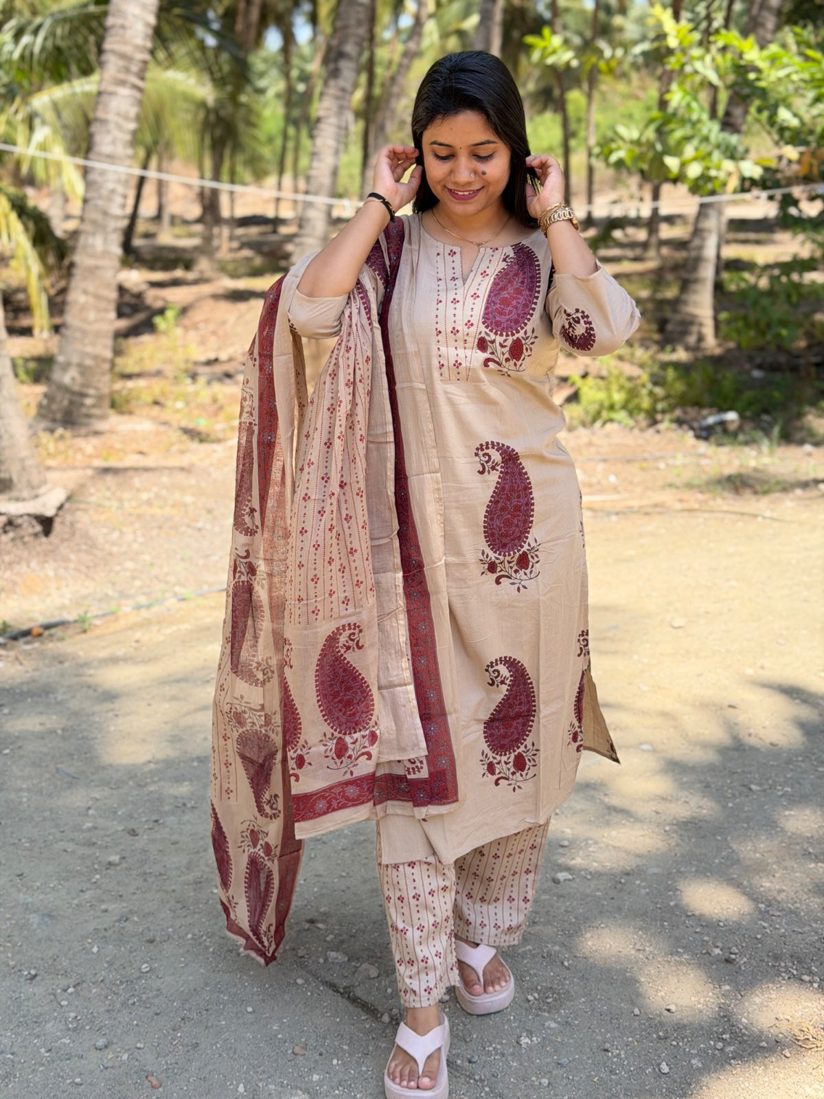 Petals Dupatta Sets  FDS285