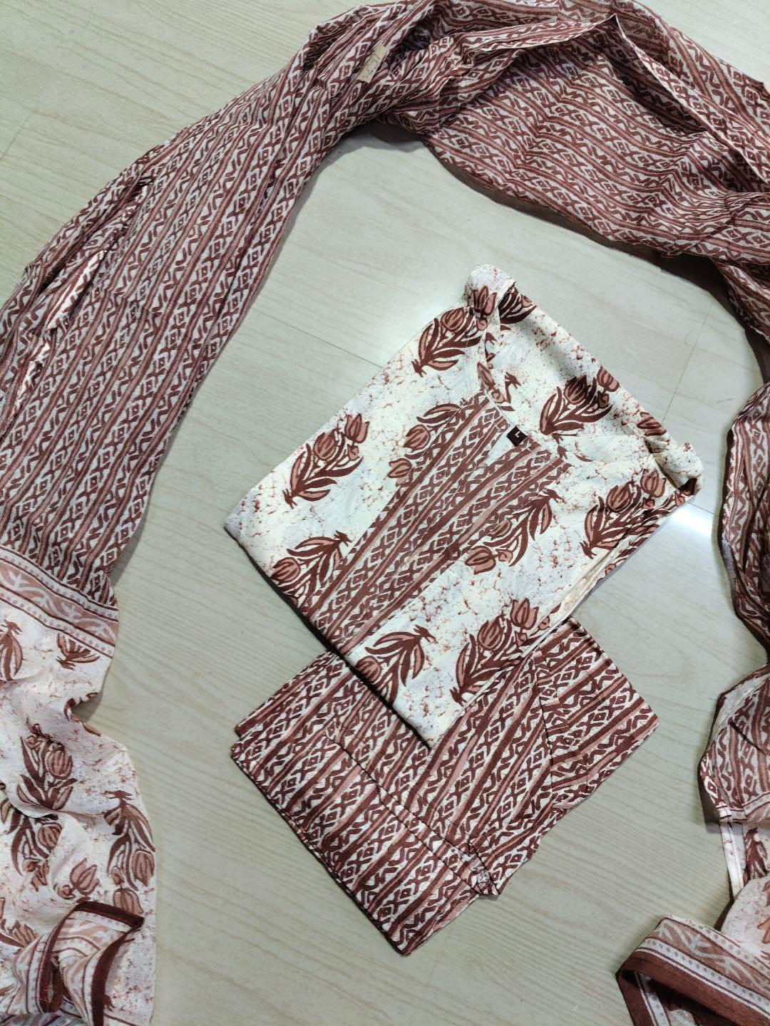 Petals Dupatta Sets  FDS288