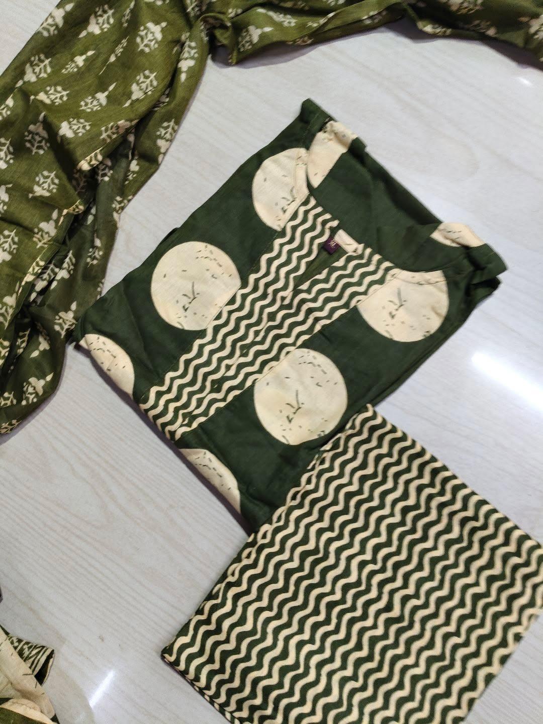 Petals Dupatta Sets  FDS289