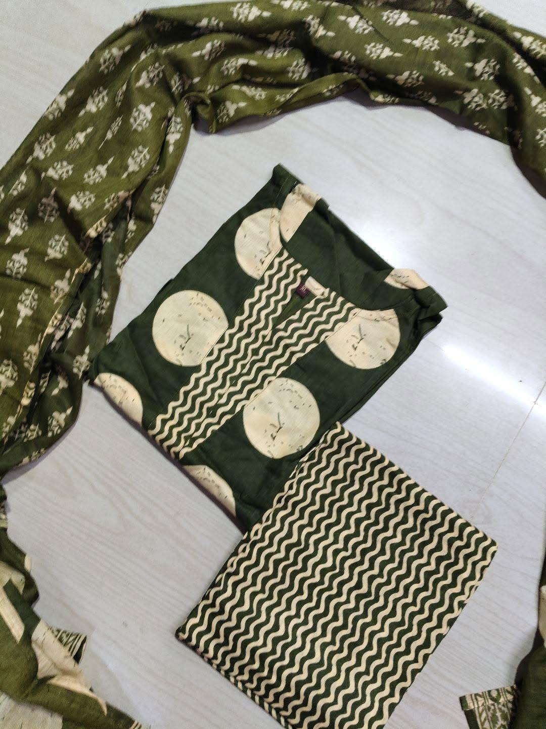 Petals Dupatta Sets  FDS289