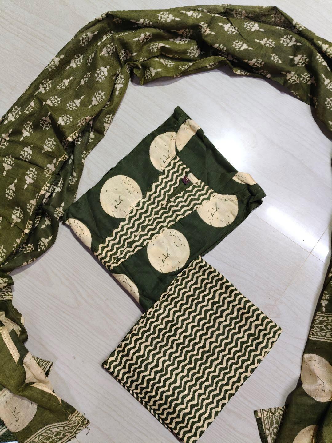 Petals Dupatta Sets  FDS289