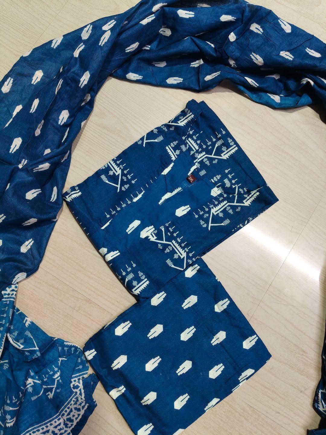 Petals Dupatta Sets  FDS293