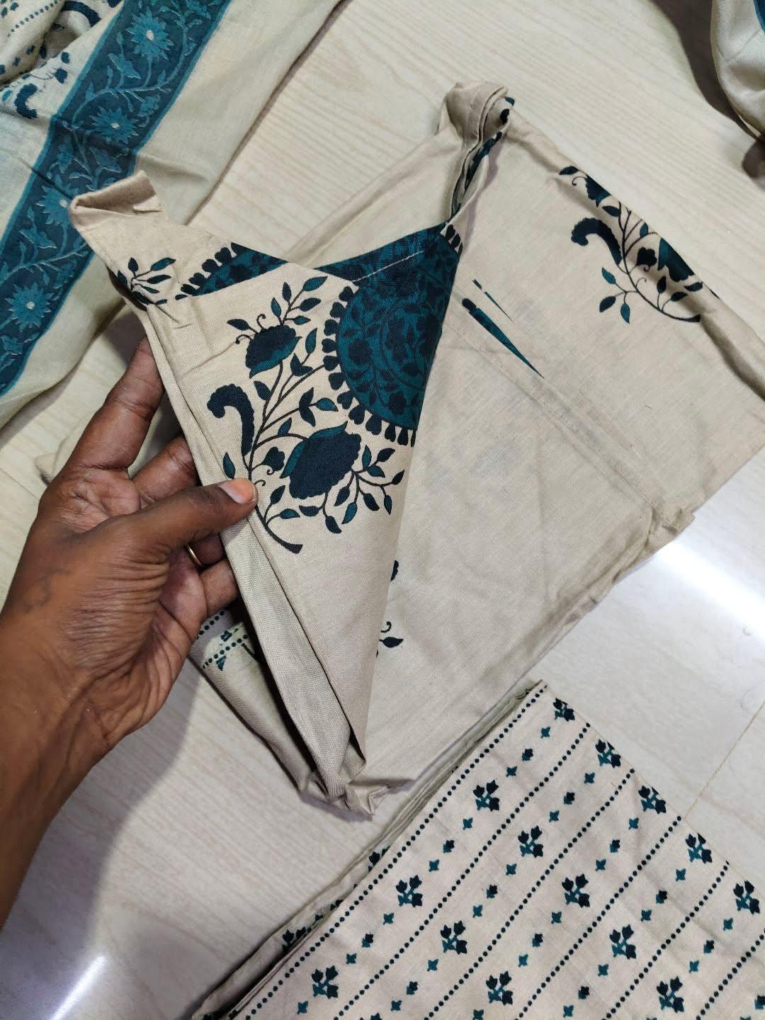 Petals Dupatta Sets  FDS297