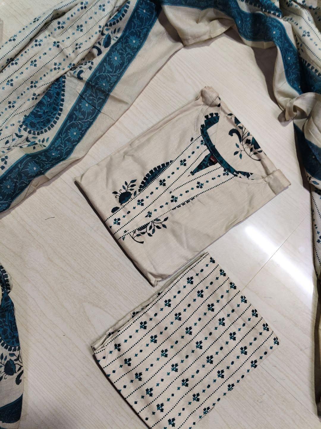 Petals Dupatta Sets  FDS297