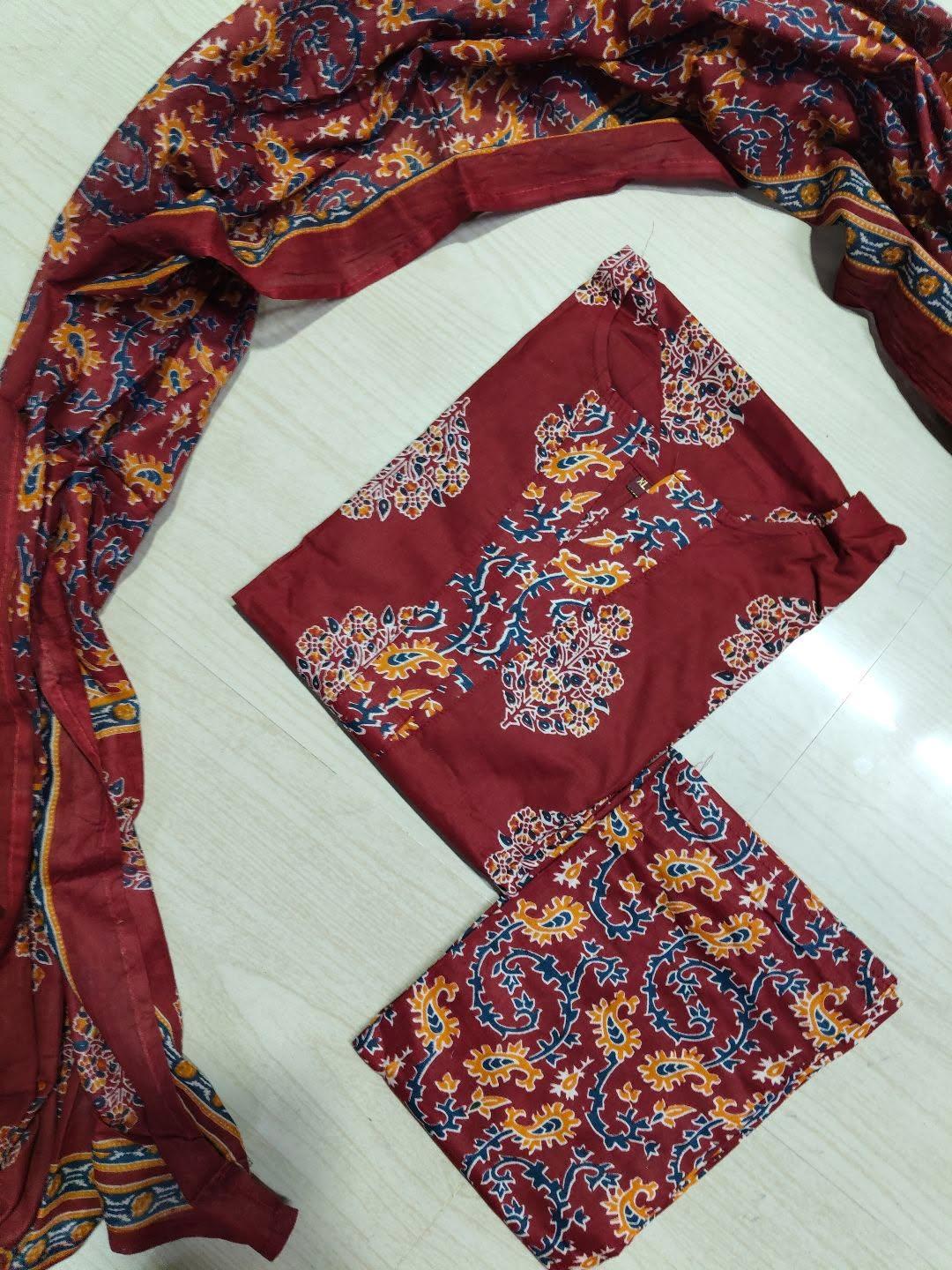 Petals Dupatta Sets  FDS298