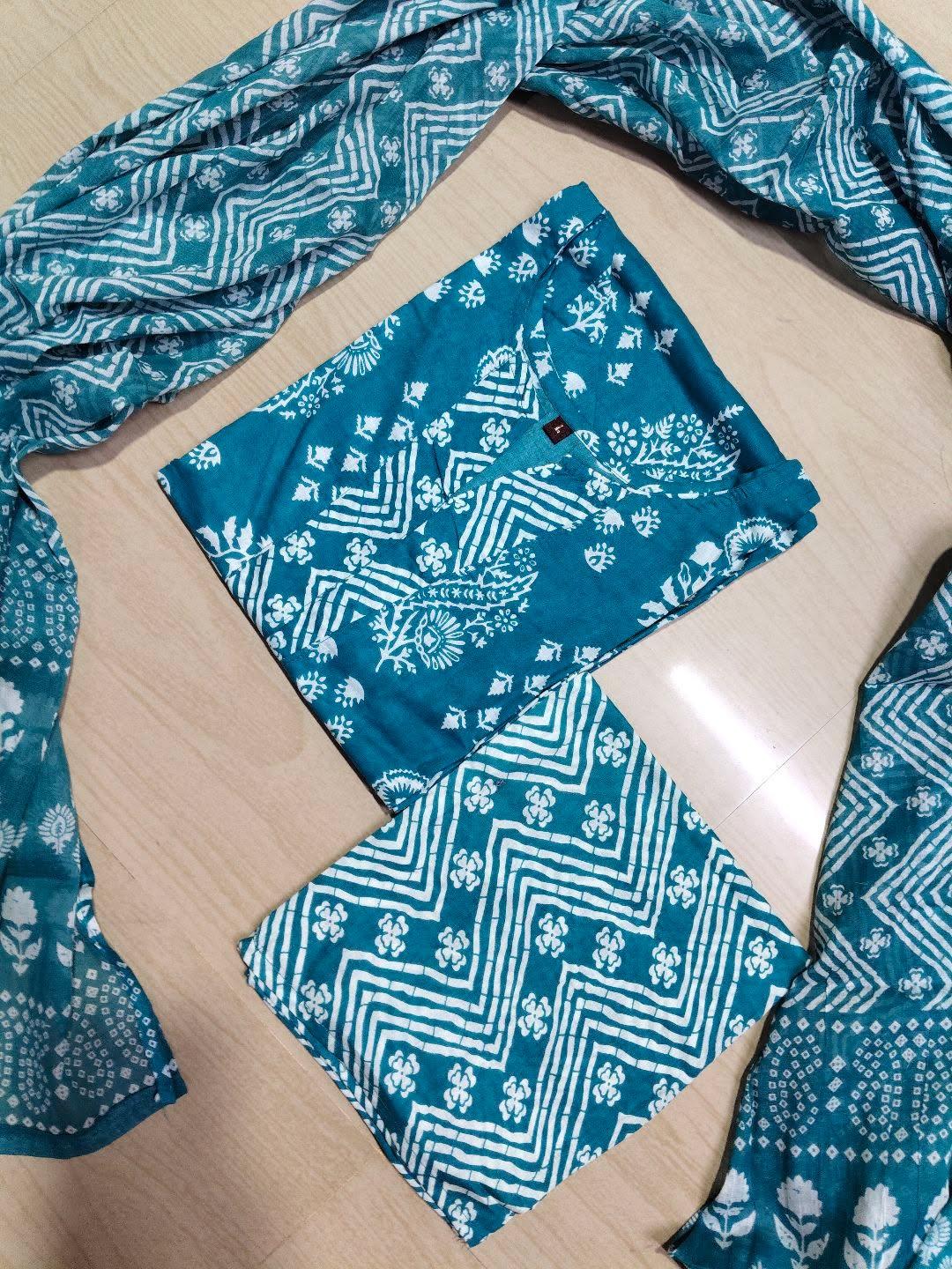 Petals Dupatta Sets  FDS299