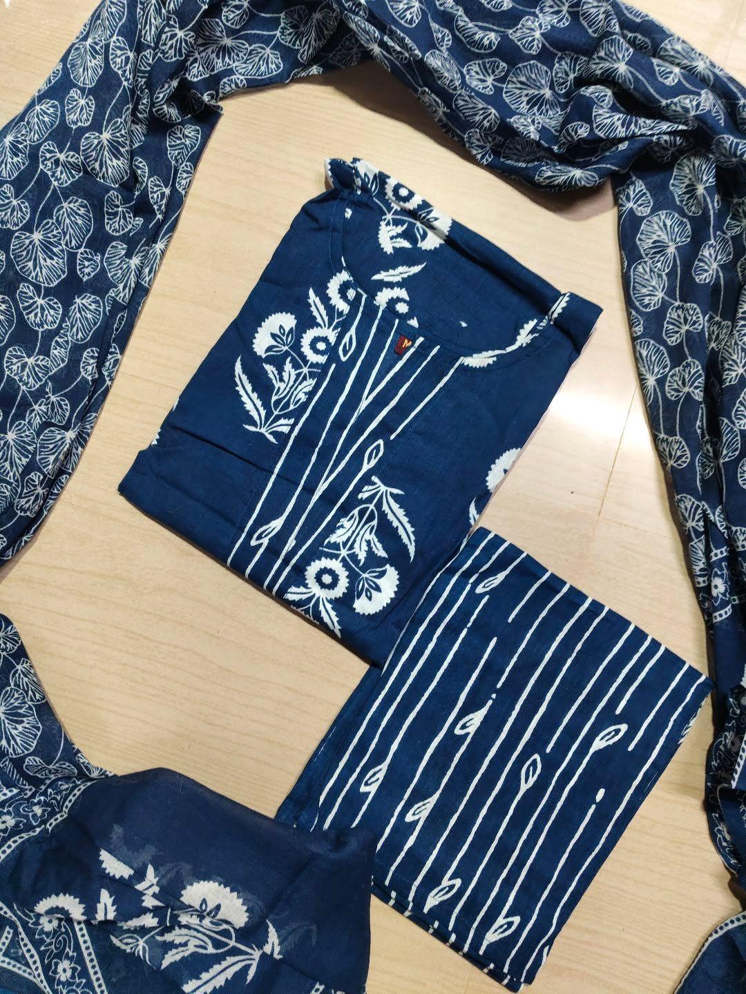 Petals Dupatta Sets  FDS304