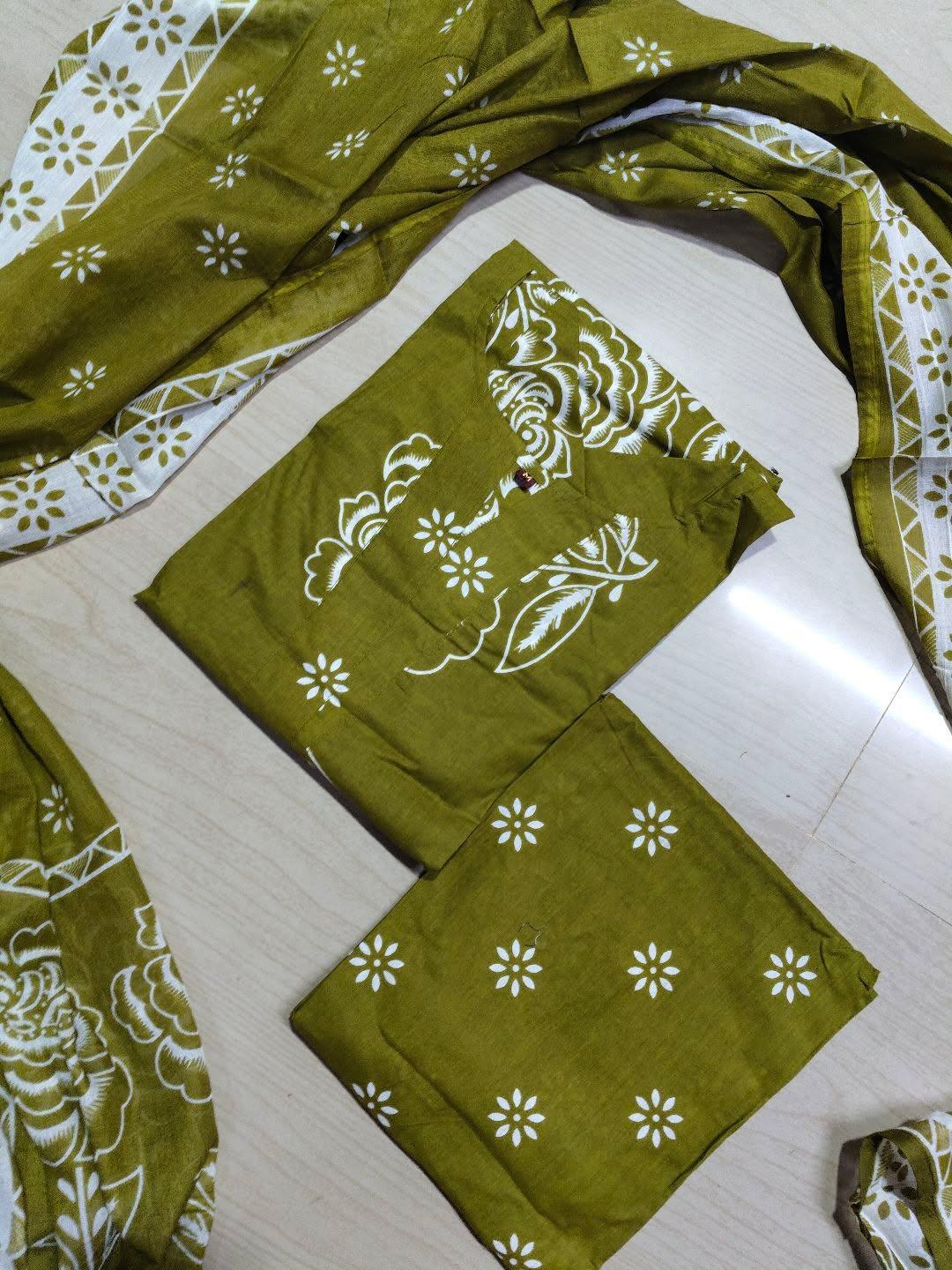 Petals Dupatta Sets  FDS305