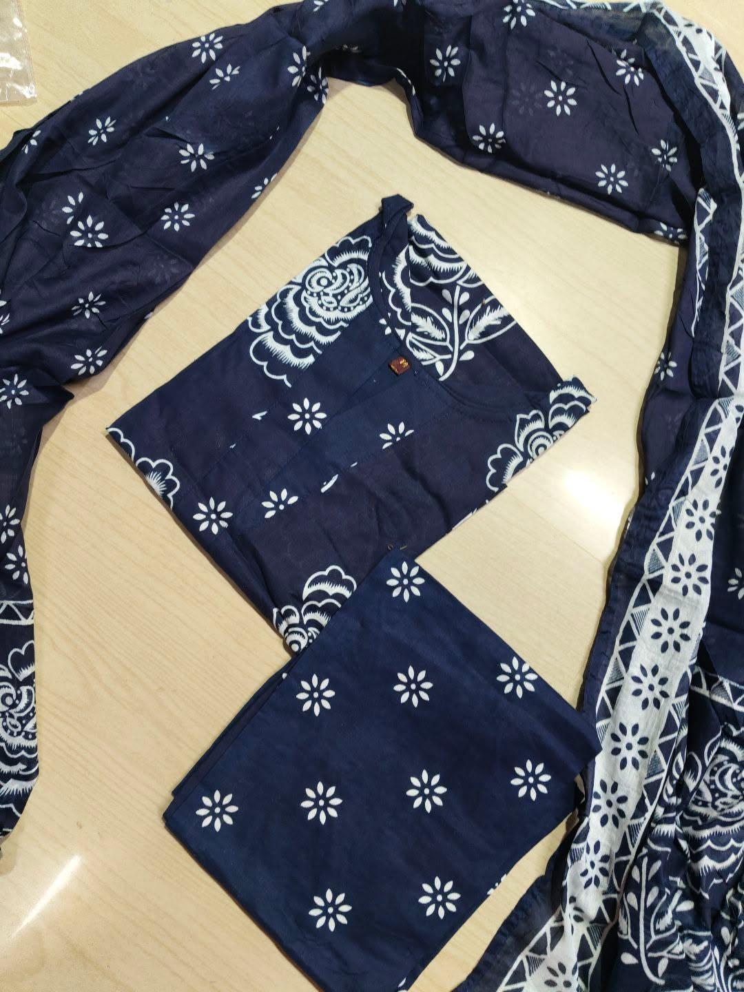 Petals Dupatta Sets  FDS306