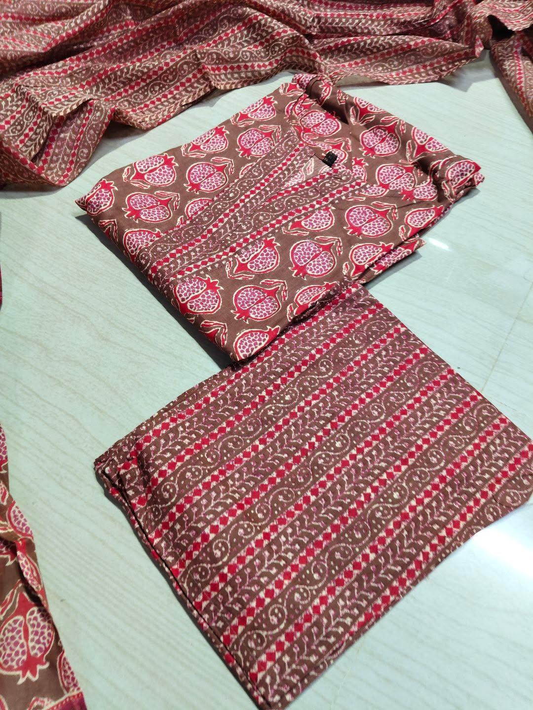 Petals Dupatta Sets  FDS310