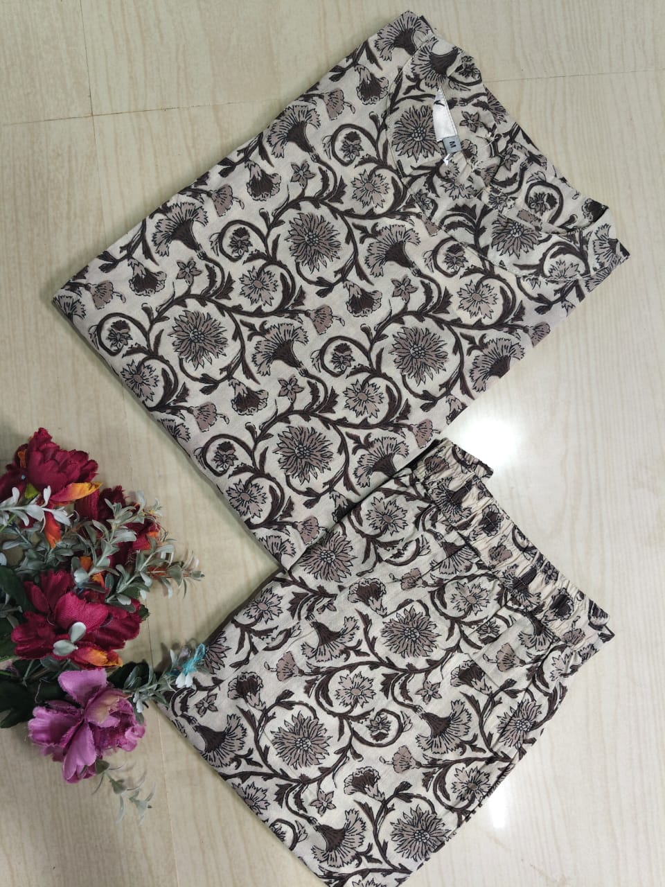 Cotton Kurti  VP31  (Sleeve Attached Inside)
