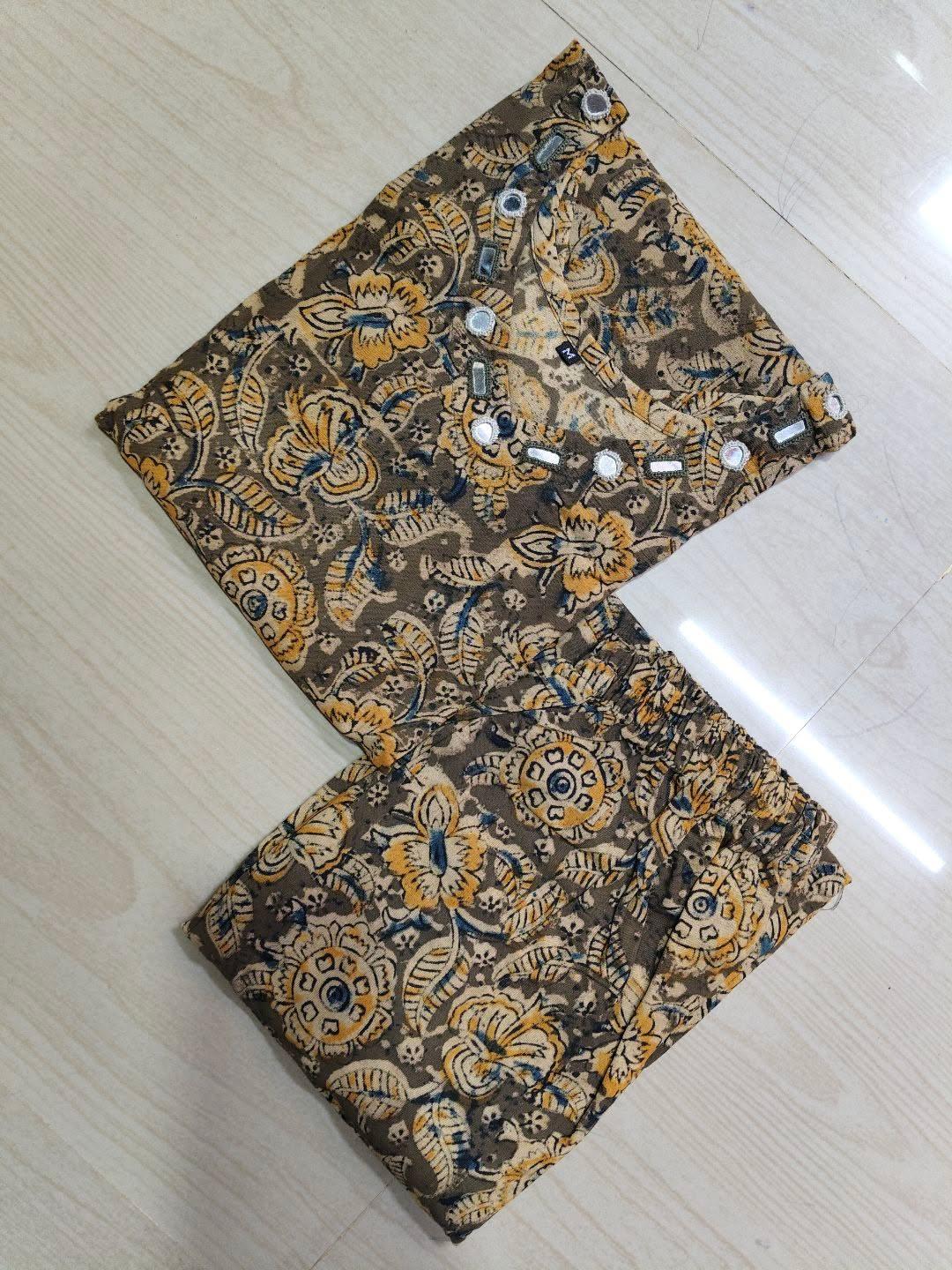 Kalamkari Kurti With Phant  PKA32