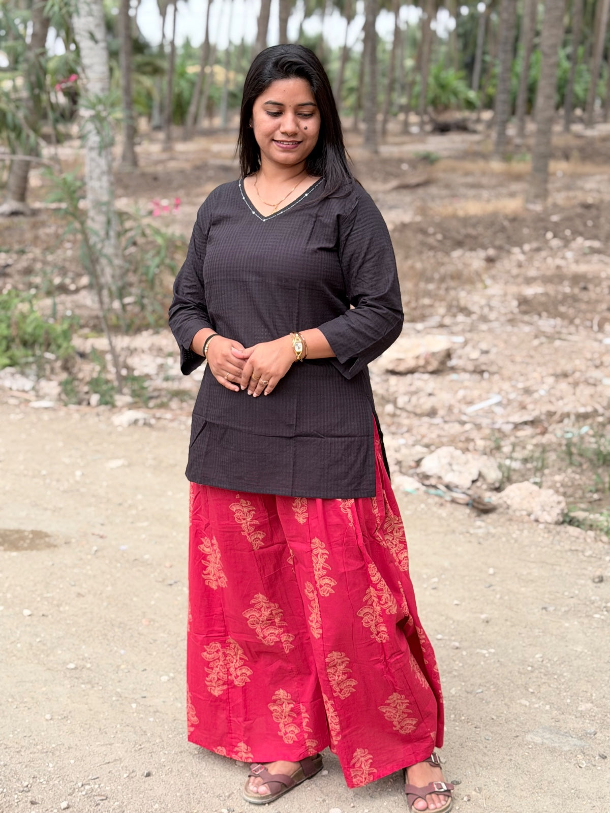 Short Kurthi With Cotton Palazzo  SKP34