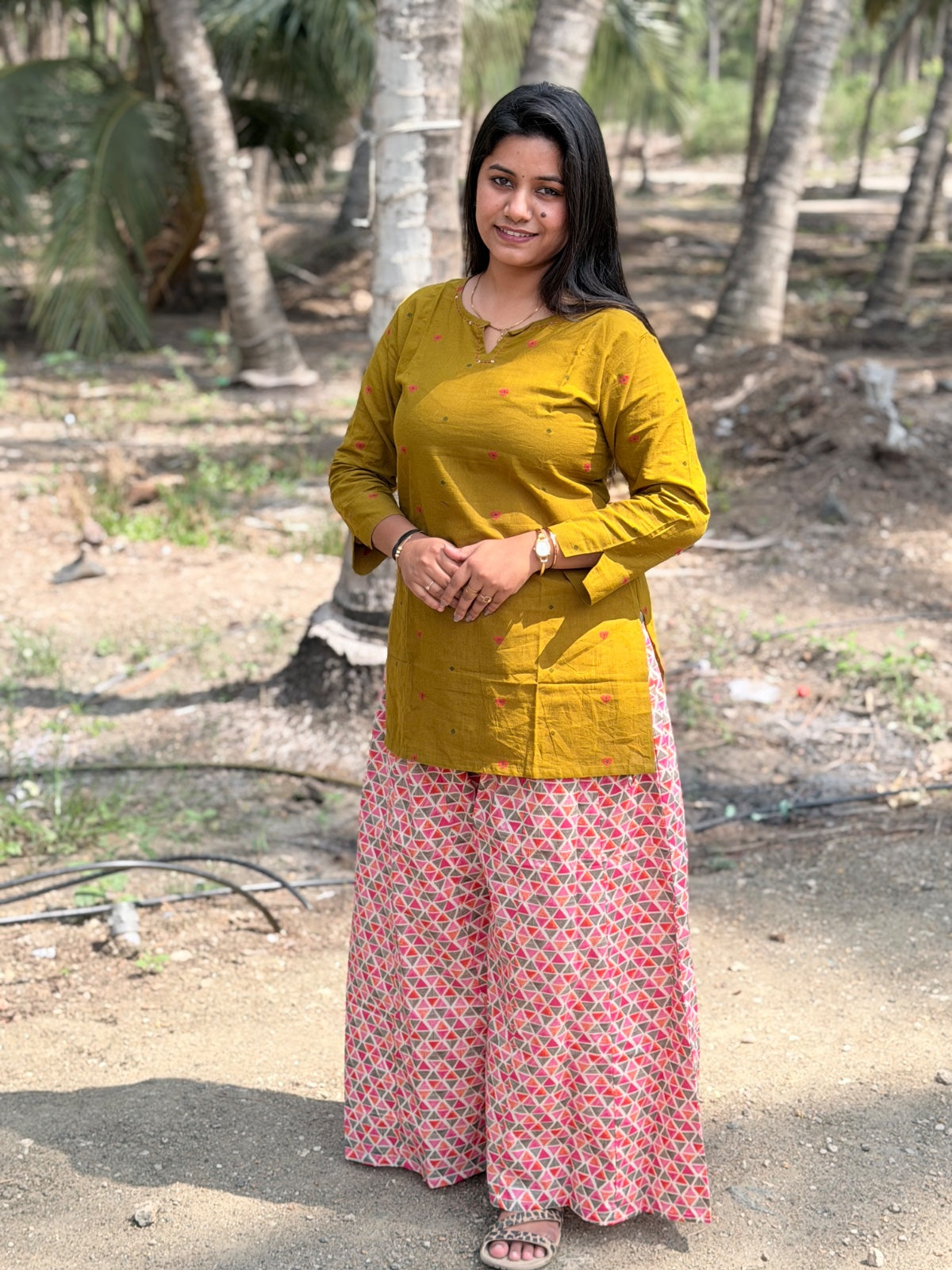Short Kurthi With Cotton Palazzo  SKP38