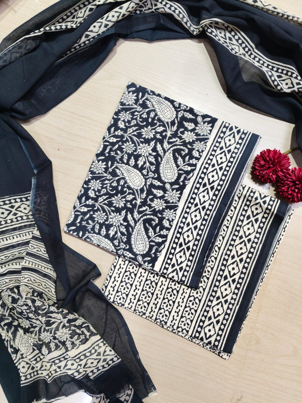 Premium Cotton Suits RS103