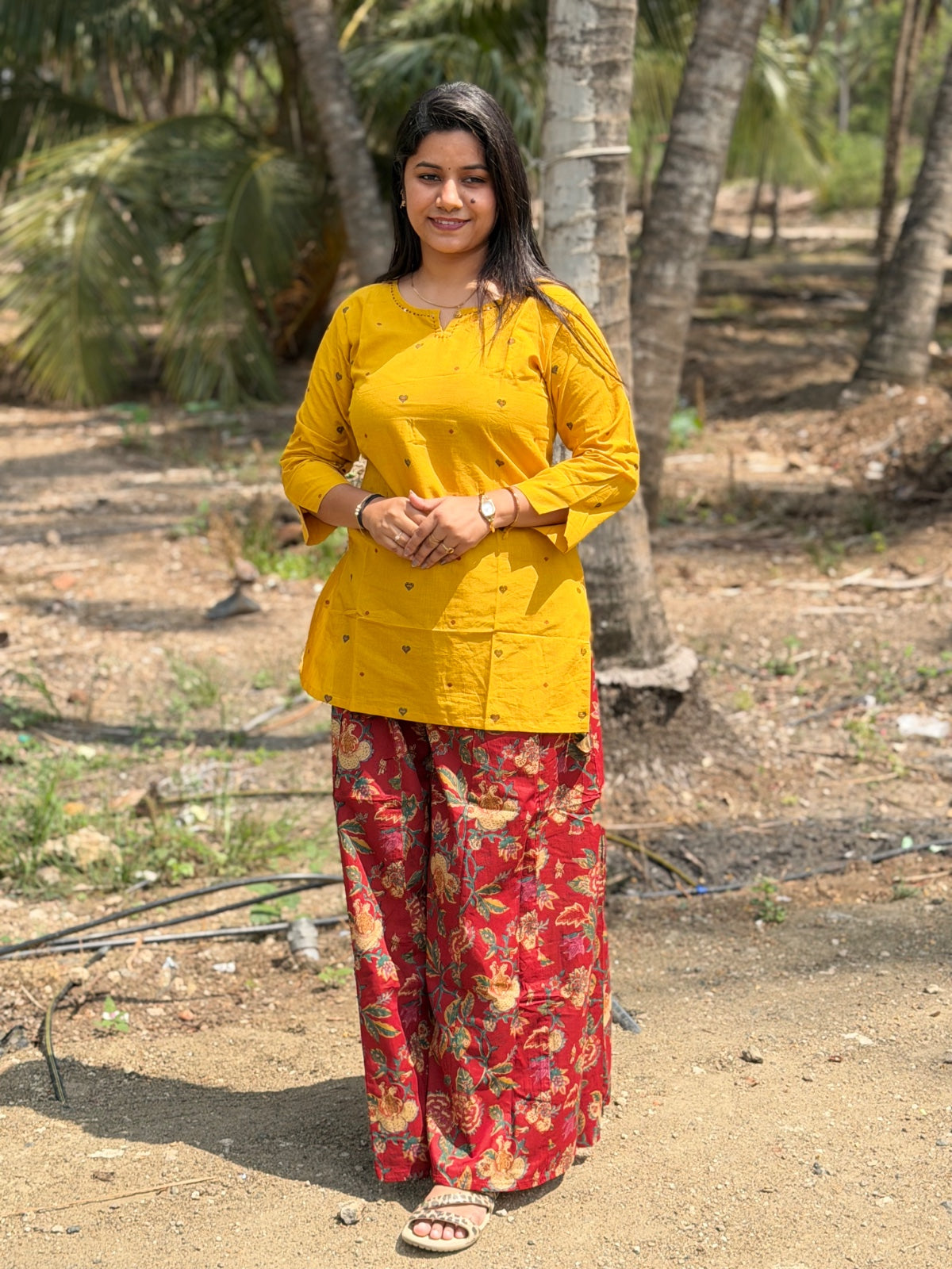 Short Kurthi With Cotton Palazzo  SKP40