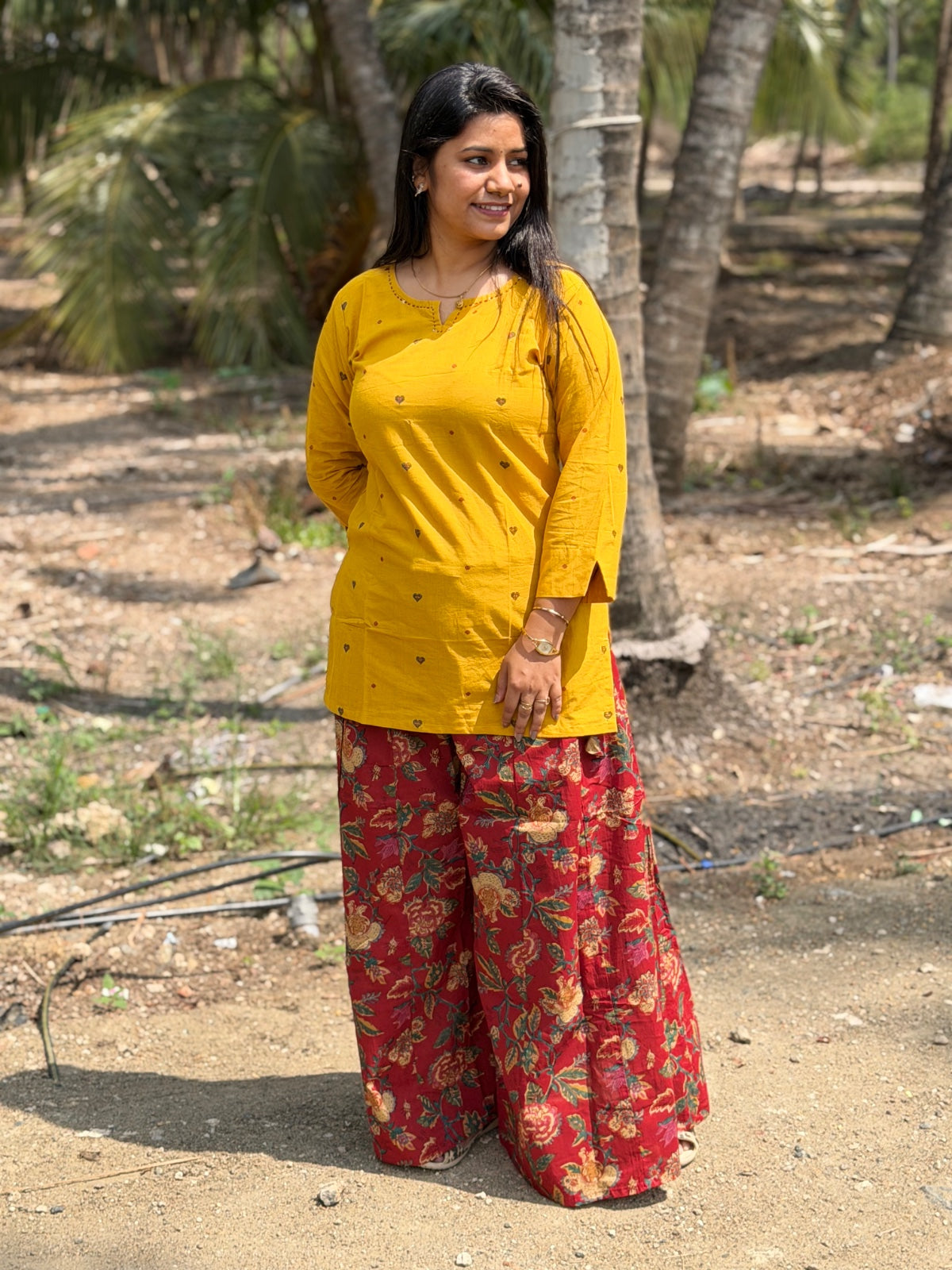 Short Kurthi With Cotton Palazzo  SKP40