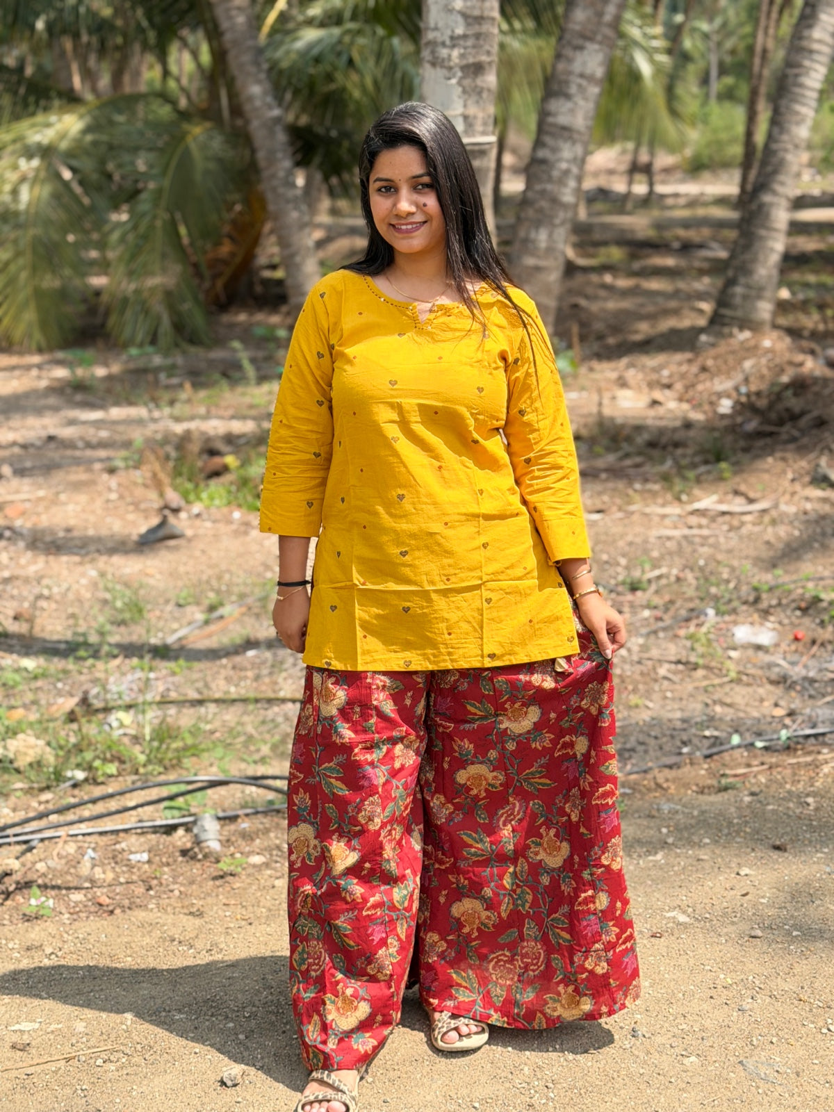 Short Kurthi With Cotton Palazzo  SKP40