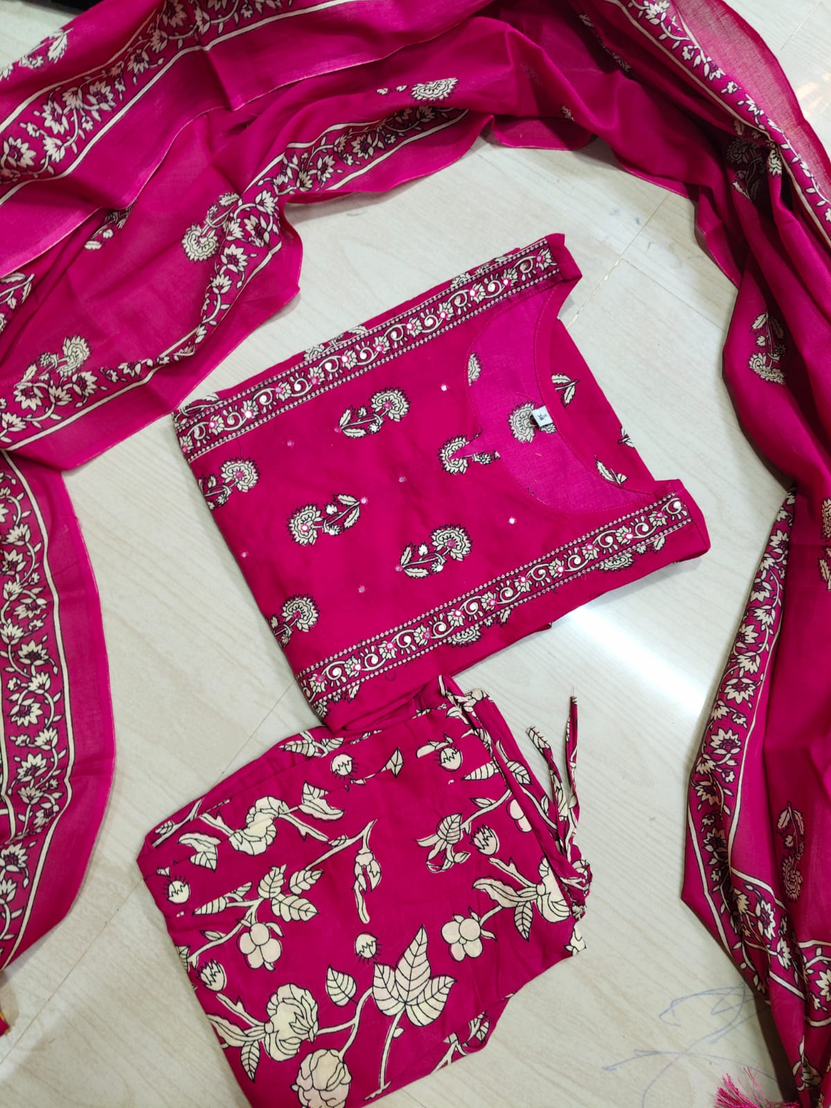 Classic Styles - DDS147