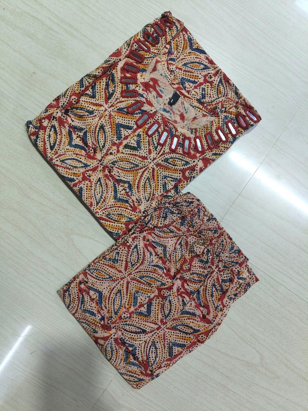 Kalamkari Kurti With Phant  PKA04
