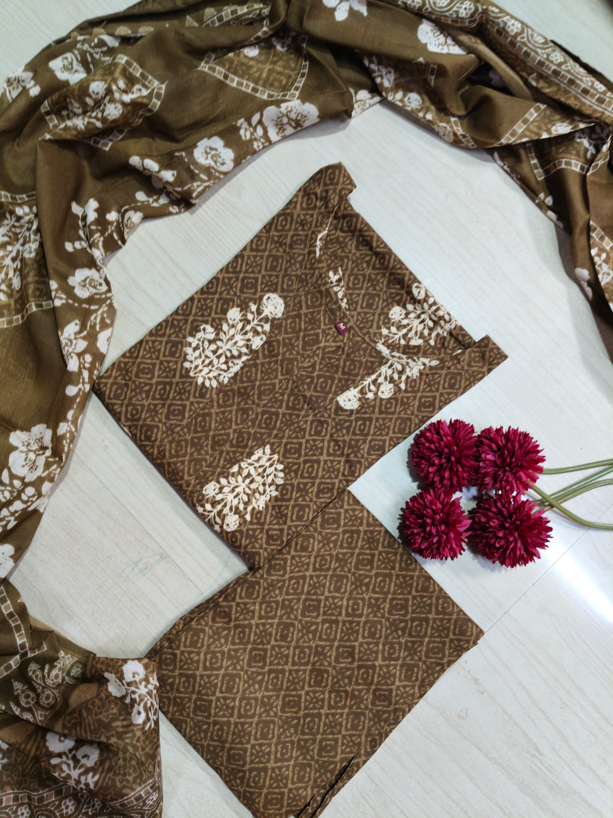 Petals Dupatta Sets  FDS04