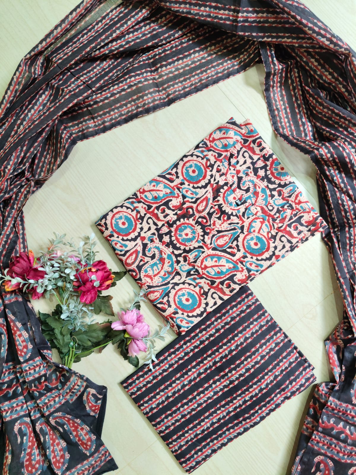 Petals Dupatta Sets - FDS54