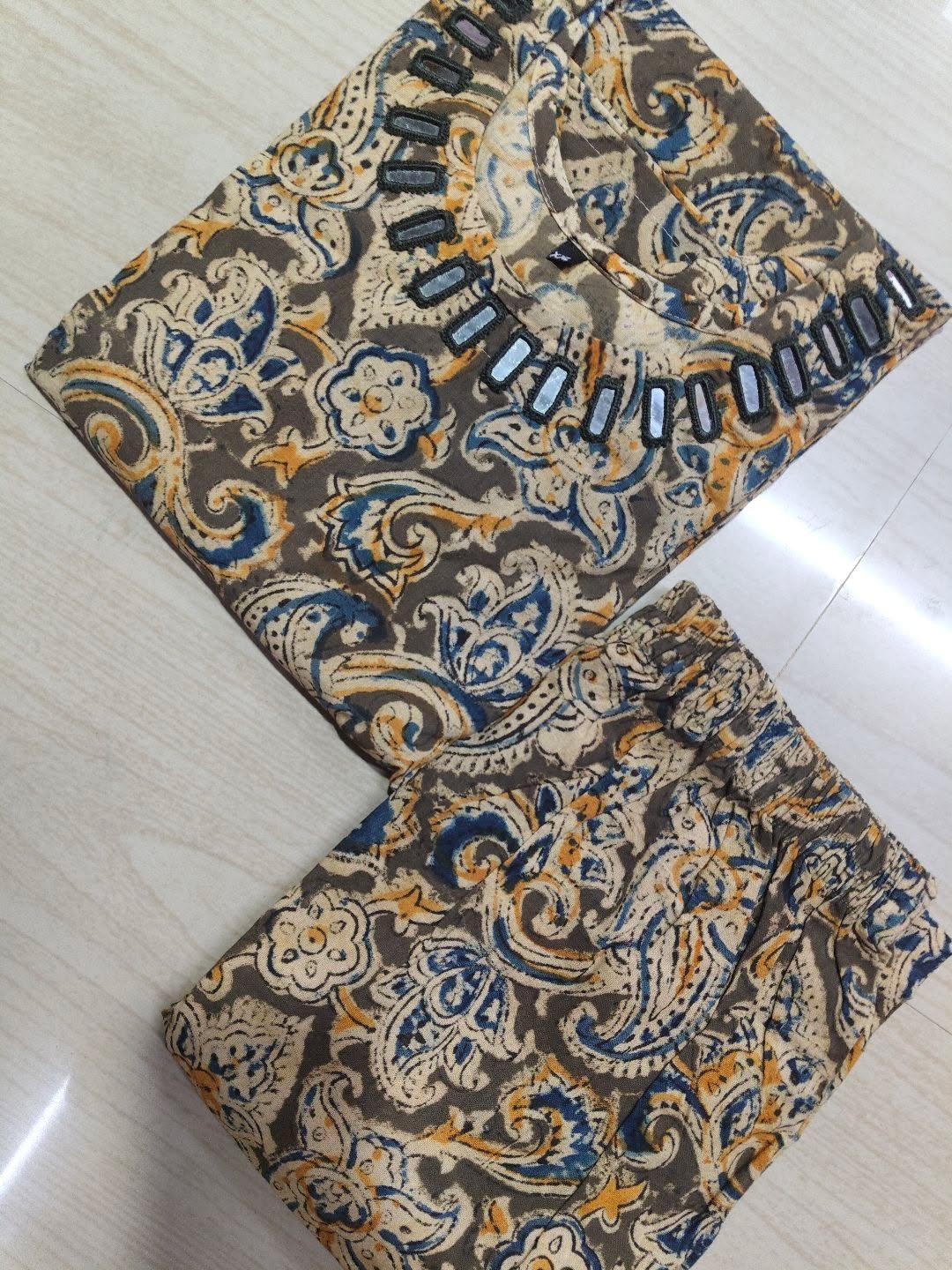 Kalamkari Kurti With Phant  PKA05