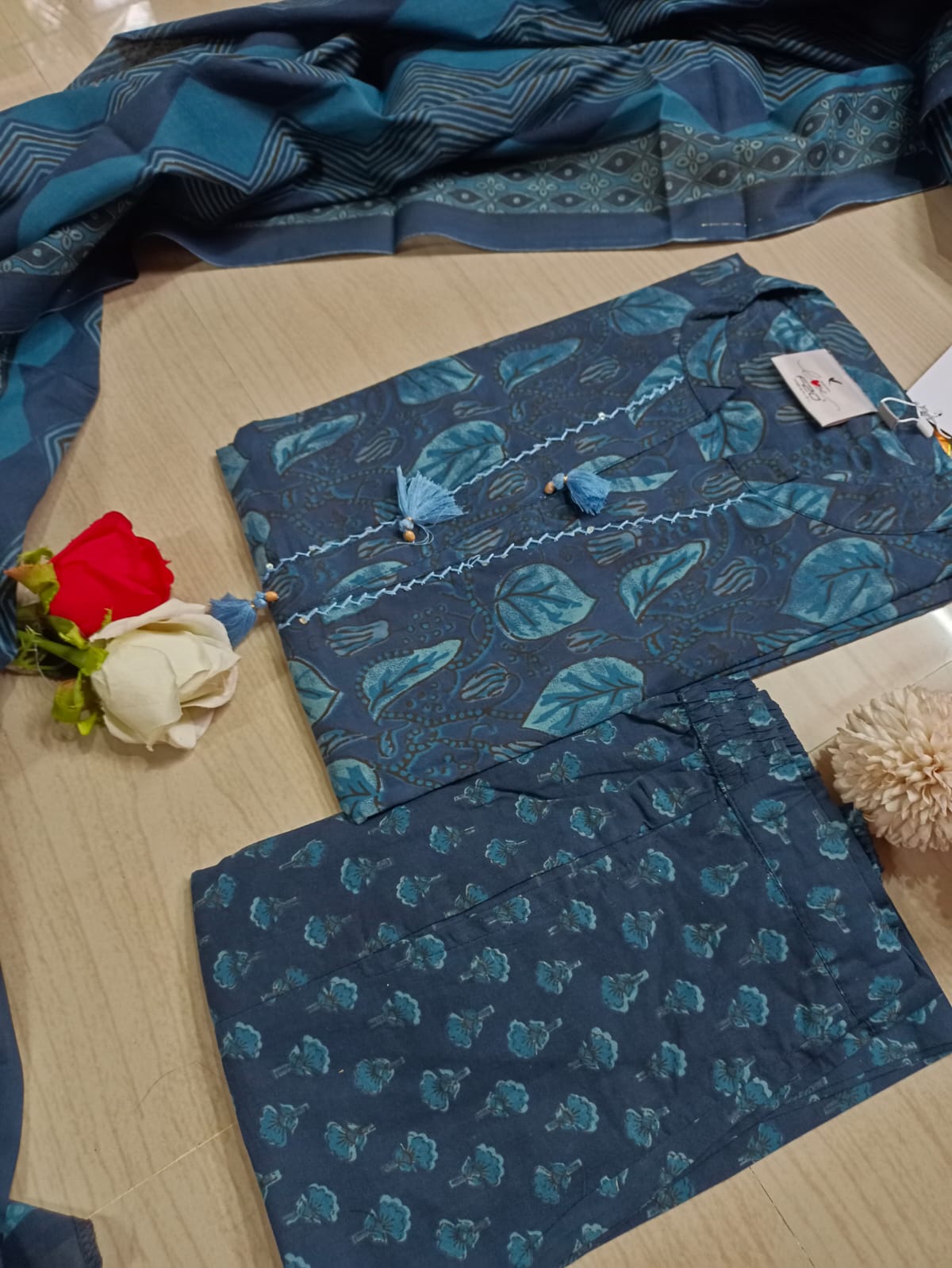 Petals Dupatta Sets - FDS7