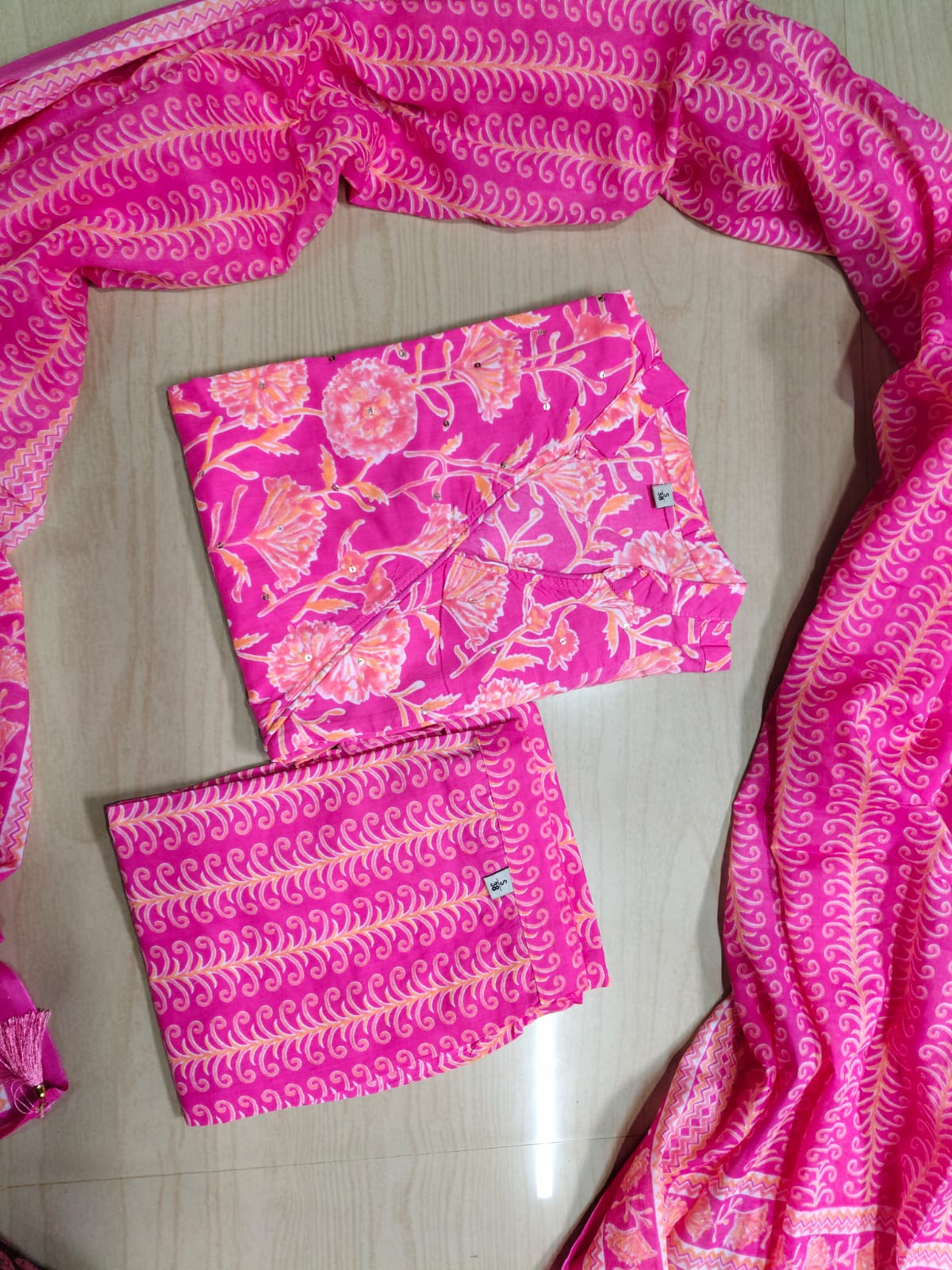 Classic Styles - DDS262