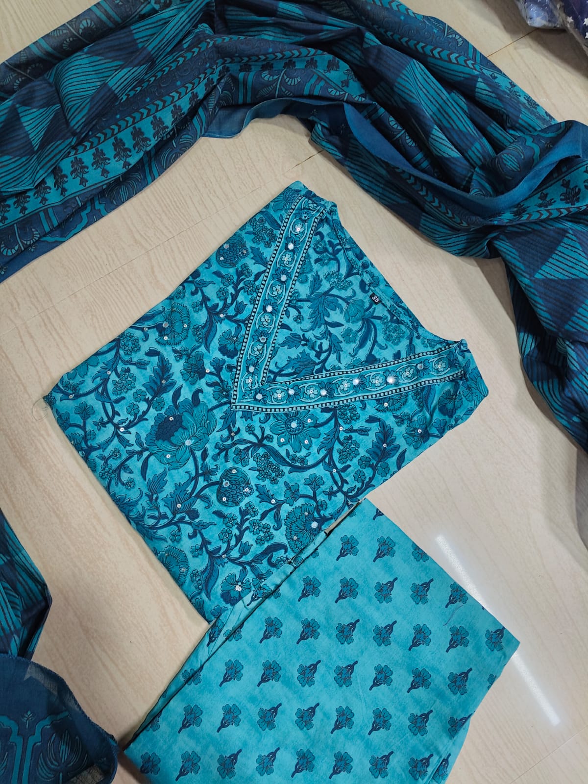 Classic Styles - DDS264