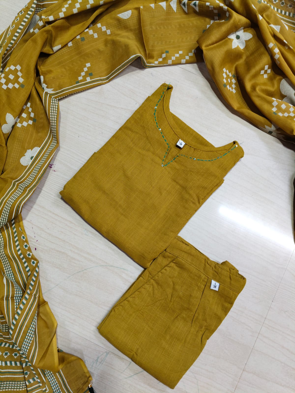 Classic Styles - DDS166