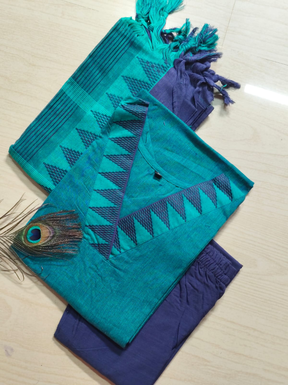 Petals Dupatta Sets  FDS169