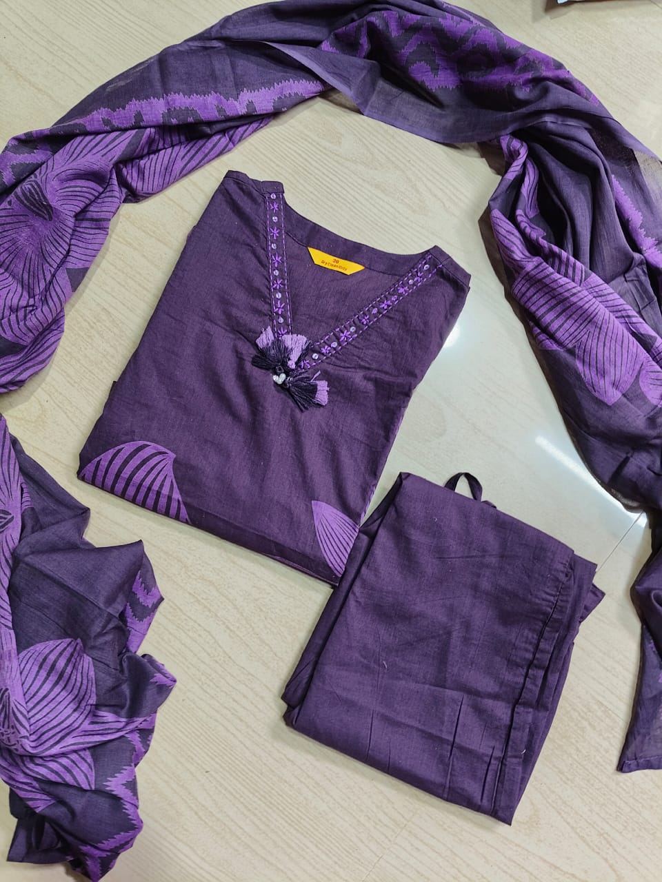 Budgeted Cotton 3 Piece Set - BC85