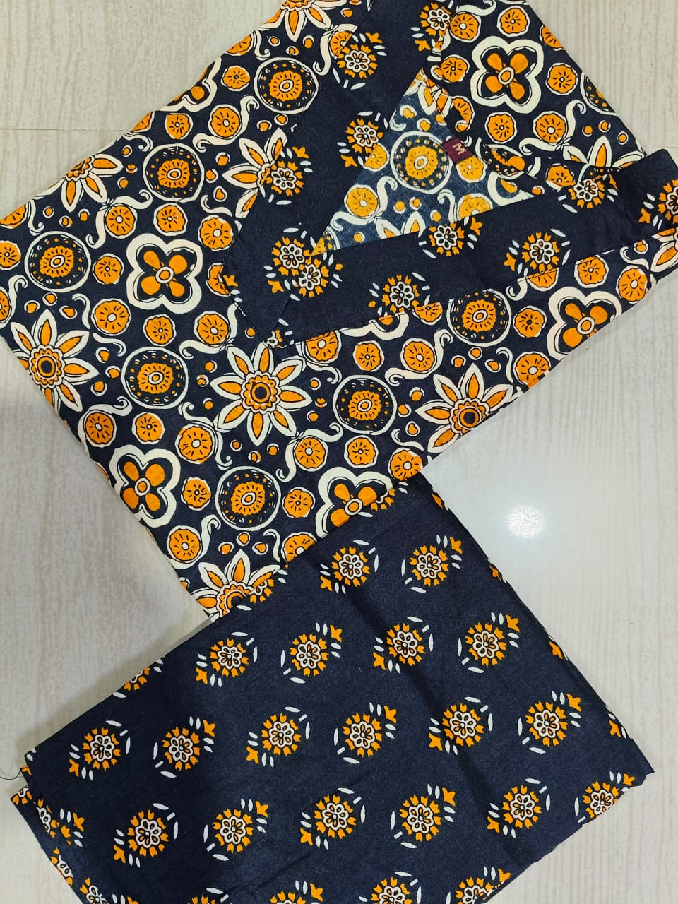 V neck Kurthi with Pant  ALN95