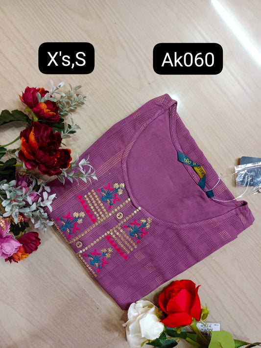 Trends Avasa Kurti - AK060