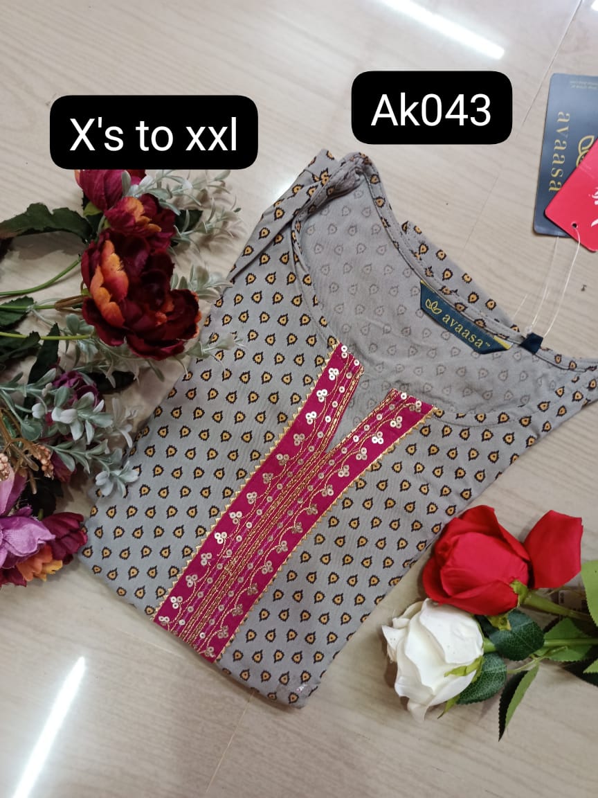 Trends Avasa Kurti - AK043