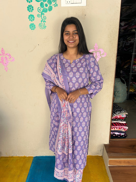 Classic Styles - DDS167
