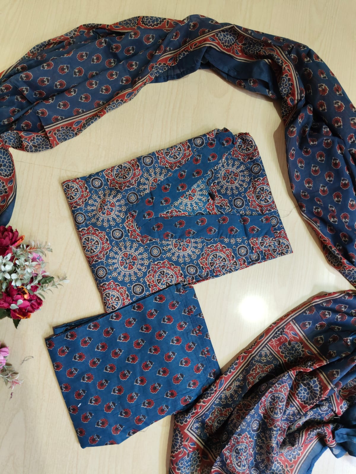 Petals Dupatta Sets - FDS52